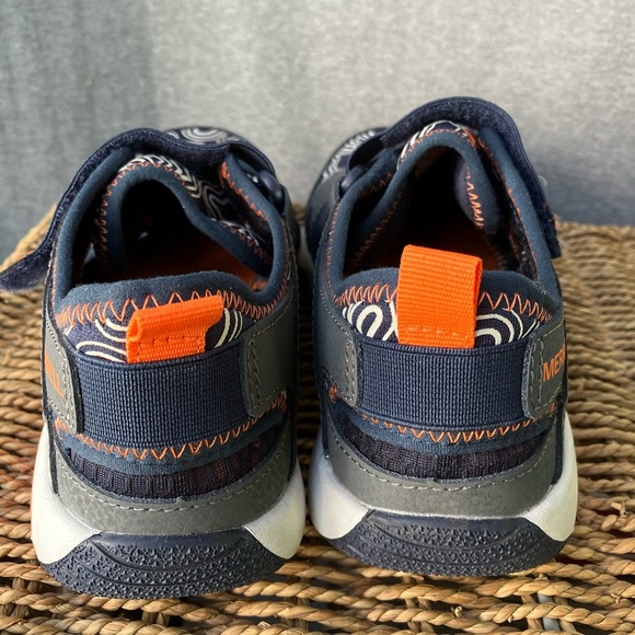 EUC Merrell Hydro Free Roam Sandal - Big Kids' Size 4M - Picture 9 of 14
